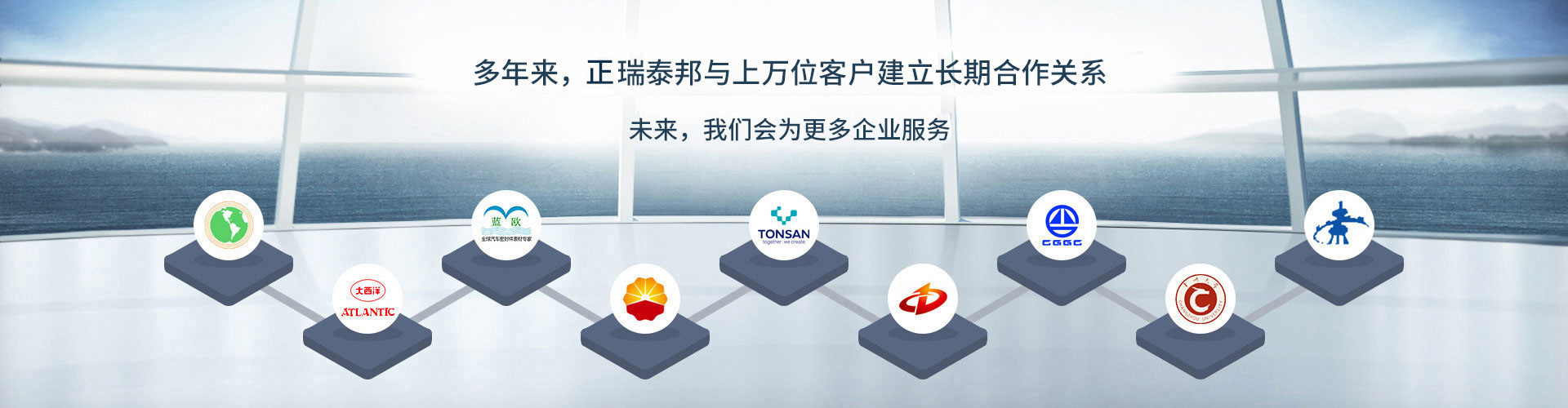 TB-82CR 單側平面貼標機